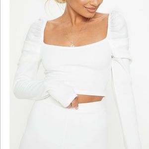 PrettyLittleThing White Cropped Puffed Sleeve Top